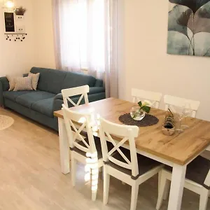 apartman-antea-biograd-na-moru.hotelinzadar.com/